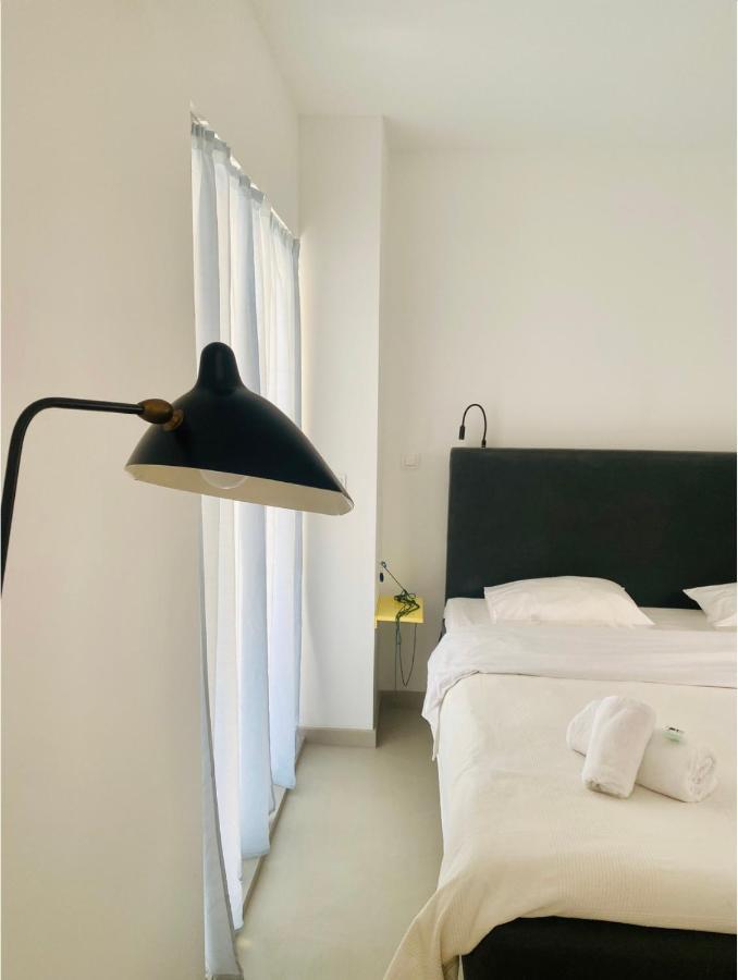 אתונה Your Lovely Central Home In Buzzing Exarchia מראה חיצוני תמונה